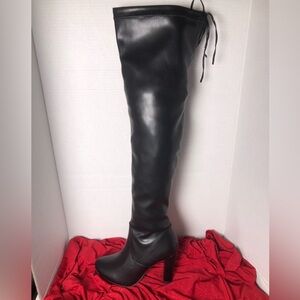 TOP Moda Black Over-the-Knee Boots